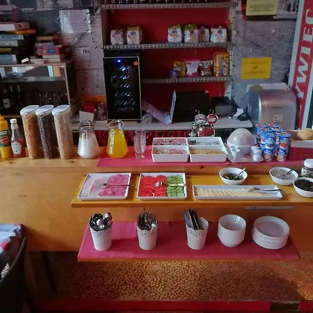 Oki Doki Hostel